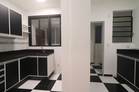 Apartamento para alugar com 198m², 3 quartos e 1 vagaCozinha e Área de Serviço