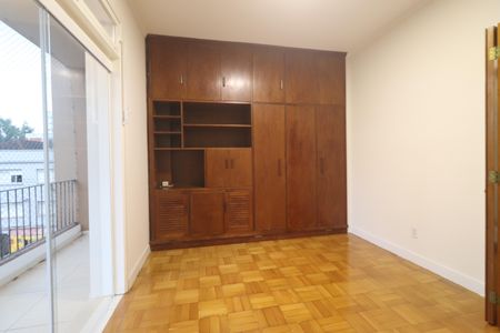 Apartamento para alugar com 198m², 3 quartos e 1 vagaQuarto 02