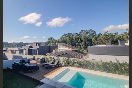 Casa de condomínio para alugar com 311m², 4 quartos e 4 vagas Casa de condomínio para alugar com 311m², 4 quartos e 4 vagasPiscina/Quintal