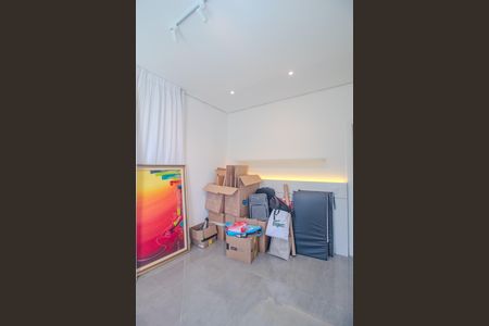 Casa de condomínio para alugar com 311m², 4 quartos e 4 vagas Casa de condomínio para alugar com 311m², 4 quartos e 4 vagasQuarto