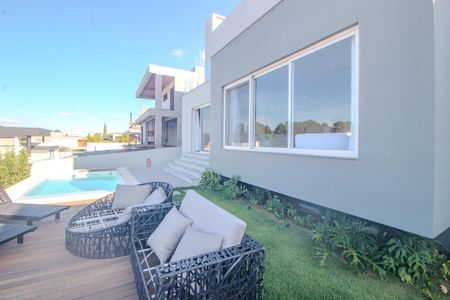 Casa de condomínio para alugar com 311m², 4 quartos e 4 vagas Casa de condomínio para alugar com 311m², 4 quartos e 4 vagasPiscina/Quintal