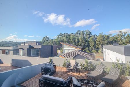 Casa de condomínio para alugar com 311m², 4 quartos e 4 vagas Casa de condomínio para alugar com 311m², 4 quartos e 4 vagasVista