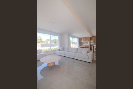 Casa de condomínio para alugar com 311m², 4 quartos e 4 vagas Casa de condomínio para alugar com 311m², 4 quartos e 4 vagasSala/Cozinha