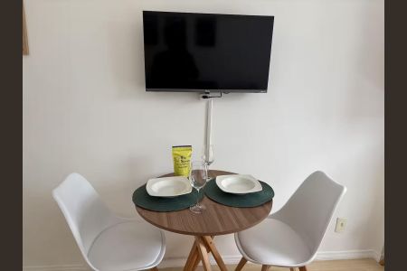 Apartamento para alugar com 23m², 1 quarto e sem vagaSala/Quarto