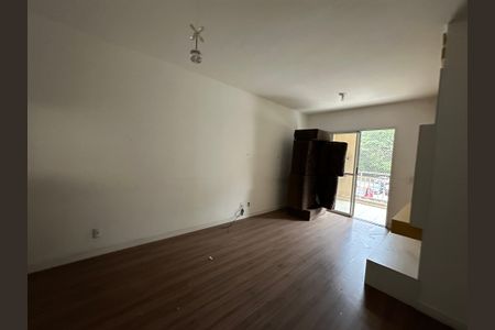 Apartamento à venda com 80m², 3 quartos e 2 vagas Apartamento à venda com 80m², 3 quartos e 2 vagasSala