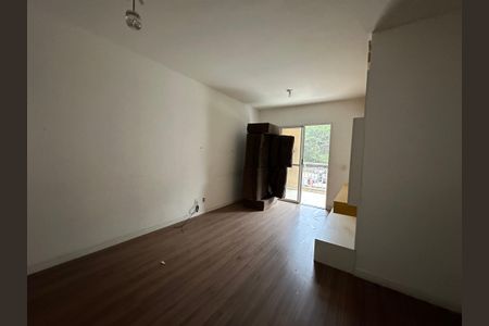 Apartamento à venda com 80m², 3 quartos e 2 vagas Apartamento à venda com 80m², 3 quartos e 2 vagasSala