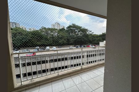 Apartamento à venda com 80m², 3 quartos e 2 vagas Apartamento à venda com 80m², 3 quartos e 2 vagasVaranda da Sala
