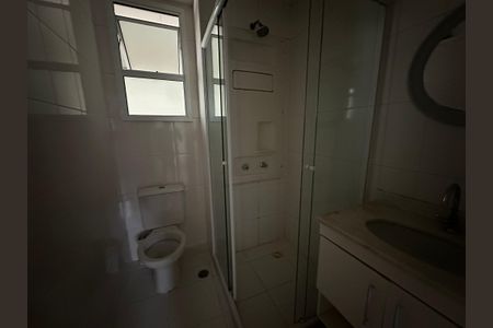 Apartamento à venda com 80m², 3 quartos e 2 vagas Apartamento à venda com 80m², 3 quartos e 2 vagasBanheiro
