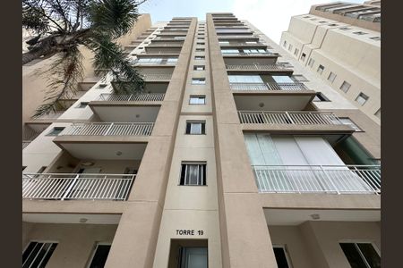 Apartamento à venda com 80m², 3 quartos e 2 vagas Apartamento à venda com 80m², 3 quartos e 2 vagasFachada