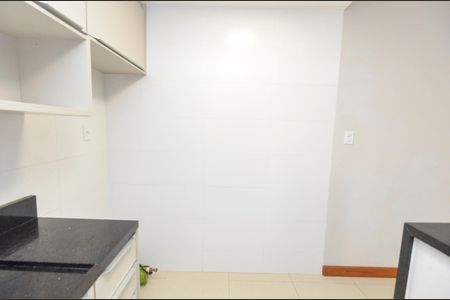 Apartamento à venda com 67m², 2 quartos e 1 vagaCozinha