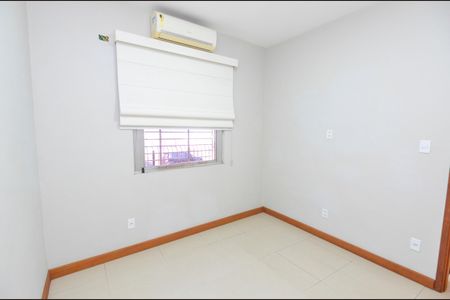 Apartamento à venda com 67m², 2 quartos e 1 vagaQuarto 2