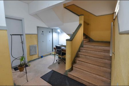 Apartamento à venda com 67m², 2 quartos e 1 vagaHall