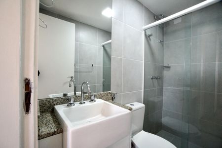 Apartamento para alugar com 69m², 2 quartos e 2 vagas Apartamento para alugar com 69m², 2 quartos e 2 vagasBanheiro da Suíte 2