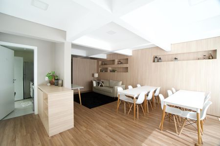 Apartamento para alugar com 69m², 2 quartos e 2 vagas Apartamento para alugar com 69m², 2 quartos e 2 vagasÁrea comum - Salão de festas