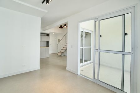 Apartamento para alugar com 69m², 2 quartos e 2 vagas Apartamento para alugar com 69m², 2 quartos e 2 vagasSala