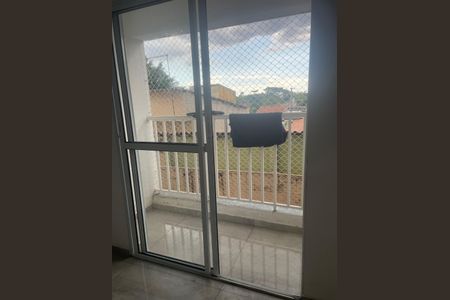 Apartamento para alugar com 60m², 2 quartos e sem vagaVaranda