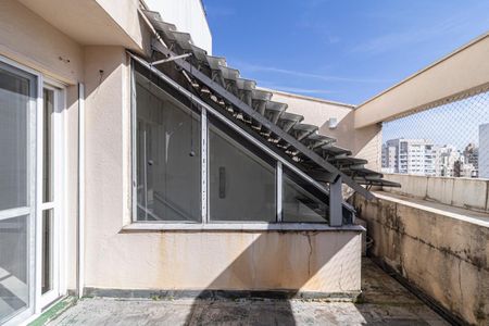 Apartamento à venda com 75m², 1 quarto e 2 vagas Apartamento à venda com 75m², 1 quarto e 2 vagasArea Privativa