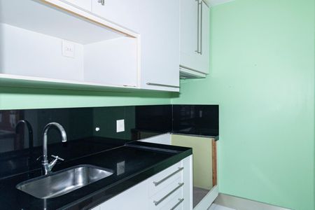 Cozinha de apartamento para alugar com 1 quarto, 75m² em Moema, São Paulo