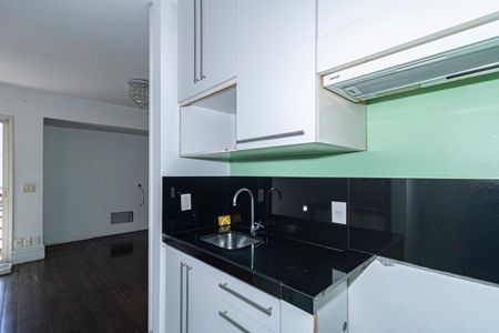 Apartamento à venda com 75m², 1 quarto e 2 vagas Apartamento à venda com 75m², 1 quarto e 2 vagasCozinha