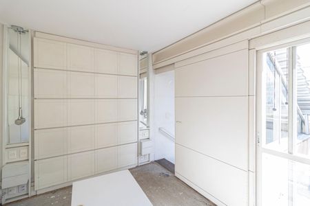 Apartamento à venda com 75m², 1 quarto e 2 vagas Apartamento à venda com 75m², 1 quarto e 2 vagasQuarto Suíte