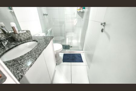 Apartamento à venda com 58m², 2 quartos e 1 vaga Apartamento à venda com 58m², 2 quartos e 1 vagaBanheiro