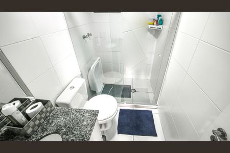 Apartamento à venda com 58m², 2 quartos e 1 vaga Apartamento à venda com 58m², 2 quartos e 1 vagaBanheiro