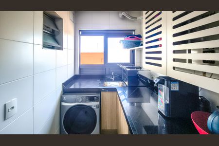 Apartamento à venda com 58m², 2 quartos e 1 vaga Apartamento à venda com 58m², 2 quartos e 1 vagaÁrea de Serviço