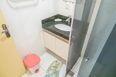 Apartamento para alugar com 65m², 5 quartos e 1 vagaBanheiro