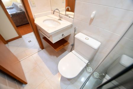 Apartamento para alugar com 80m², 3 quartos e 2 vagasBanheiro Social