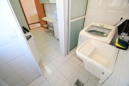 Apartamento para alugar com 80m², 3 quartos e 2 vagasÁrea de Serviço