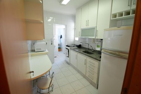 Apartamento para alugar com 80m², 3 quartos e 2 vagasCozinha
