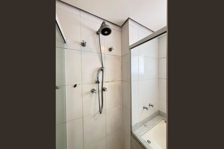 Apartamento para alugar com 212m², 4 quartos e 4 vagas Apartamento para alugar com 212m², 4 quartos e 4 vagasBanheiro da Suíte 4