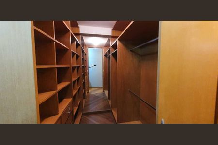 Apartamento para alugar com 4 quartos, 212m² em Vila Nova Conceição, São Paulo