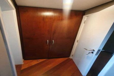 Apartamento para alugar com 4 quartos, 212m² em Vila Nova Conceição, São Paulo