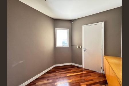 Apartamento para alugar com 212m², 4 quartos e 4 vagas Apartamento para alugar com 212m², 4 quartos e 4 vagasCopa