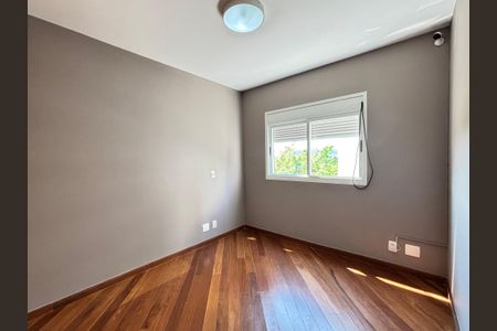 Apartamento para alugar com 212m², 4 quartos e 4 vagas Apartamento para alugar com 212m², 4 quartos e 4 vagasSuíte 2
