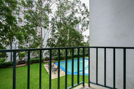 Apartamento para alugar com 70m², 2 quartos e 2 vagasVaranda