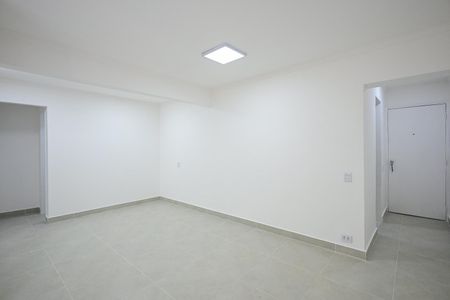 Apartamento para alugar com 70m², 2 quartos e 2 vagasSala