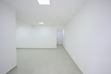 Apartamento para alugar com 70m², 2 quartos e 2 vagasSala