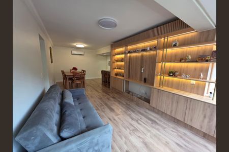 Apartamento para alugar com 96m², 3 quartos e 2 vagasSala