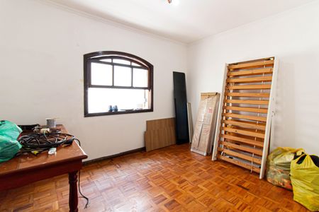 Casa para alugar com 167m², 3 quartos e 4 vagasQuarto 2