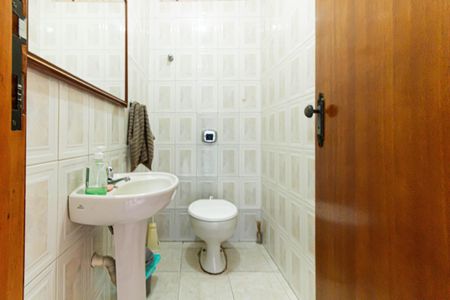 Casa para alugar com 167m², 3 quartos e 4 vagasLavabo