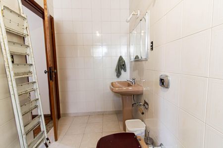 Casa para alugar com 167m², 3 quartos e 4 vagasBanheiro da Suíte