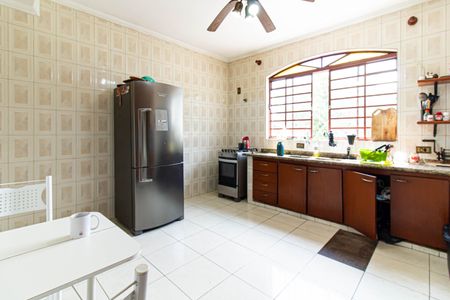 Casa para alugar com 167m², 3 quartos e 4 vagasCozinha