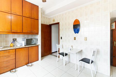 Casa para alugar com 167m², 3 quartos e 4 vagasCozinha