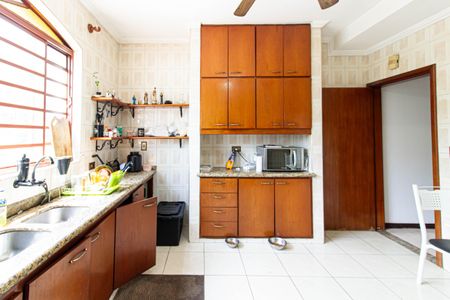 Casa para alugar com 167m², 3 quartos e 4 vagasCozinha