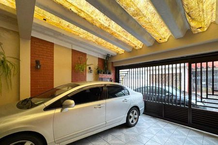 Casa à venda com 146m², 3 quartos e 2 vagasGaragem