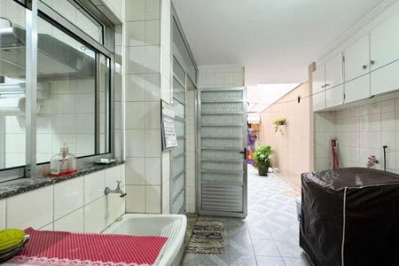Casa à venda com 146m², 3 quartos e 2 vagasÁrea de Serviço