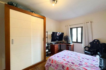 Casa à venda com 146m², 3 quartos e 2 vagasSuíte 1