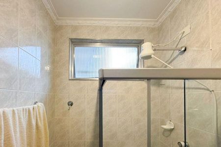 Casa à venda com 146m², 3 quartos e 2 vagasBanheiro - Suíte 3